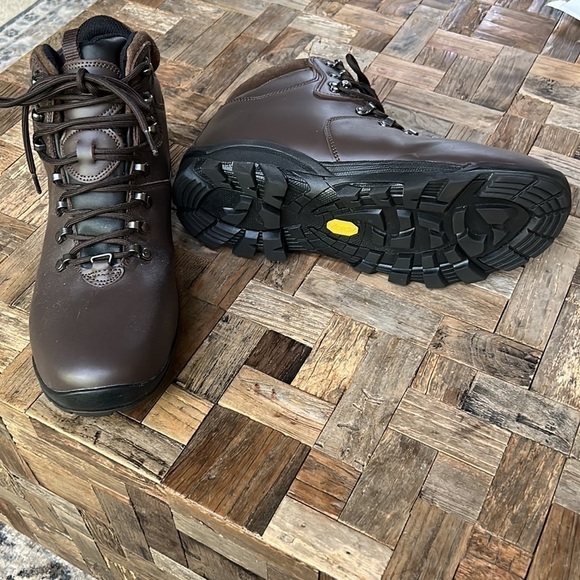 Mountain Warehouse Men’s Latitude Extreme Vibram Waterproof Boots NEW - Picture 2 of 10